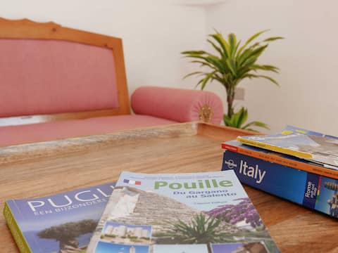 Successful Airbnb property: Bed and Breakfast Trullo Pietraviva at Cisternino in Cisternino