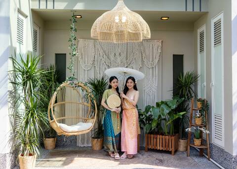Thai Retreat: 100 Pax for Luxury Stay / Event Use