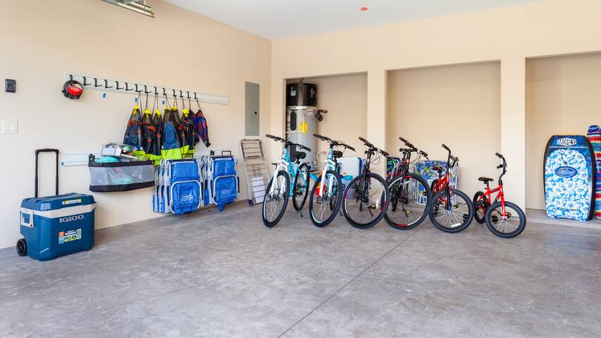 ❤️PiH❤️ DAYDREAM VILLA★Bikes & Beach Gear★New Home gallery image 5