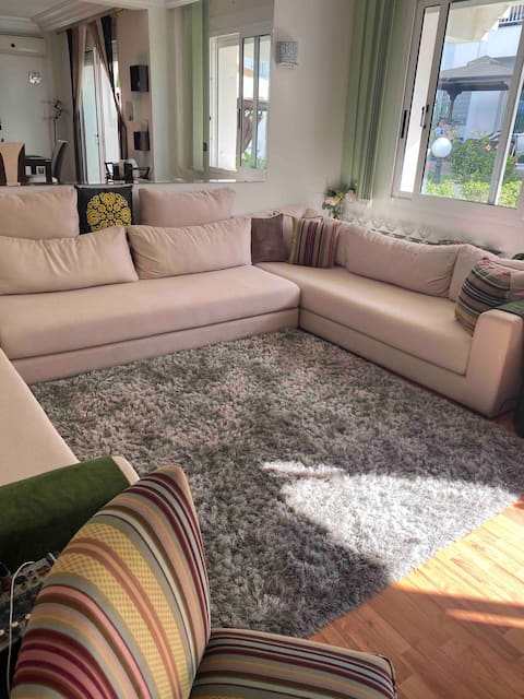 Beautiful duplex with direct beach and pool access