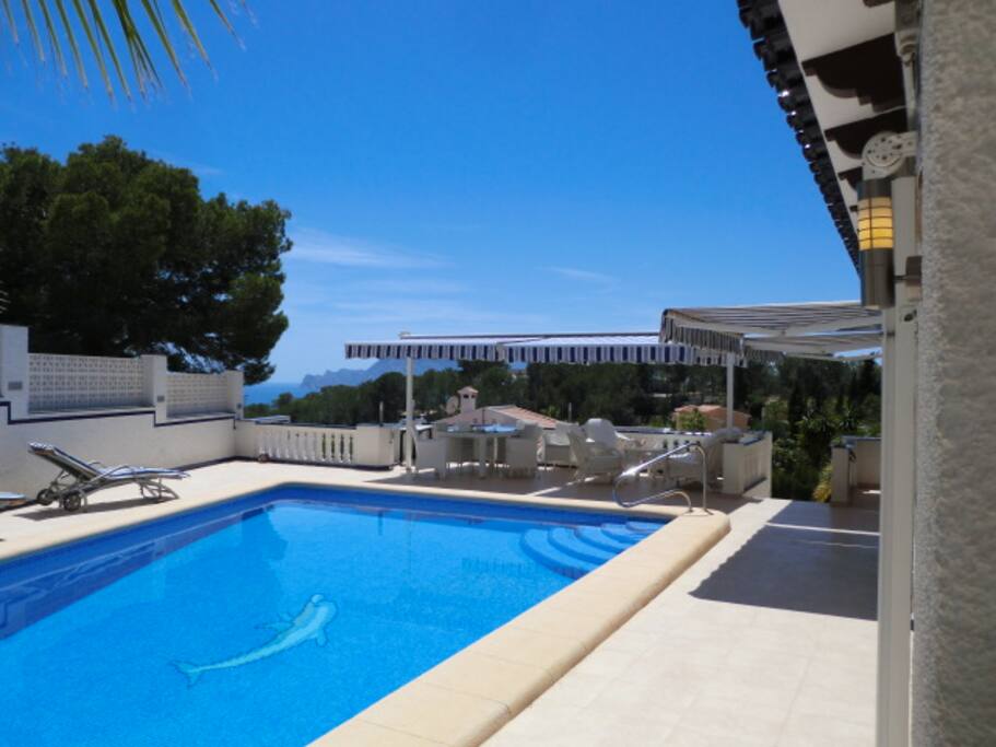 Private swimming pool