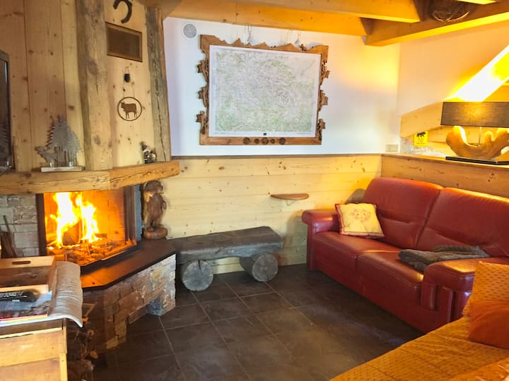 Chalet Entier, Vue Surprenante - Isola
