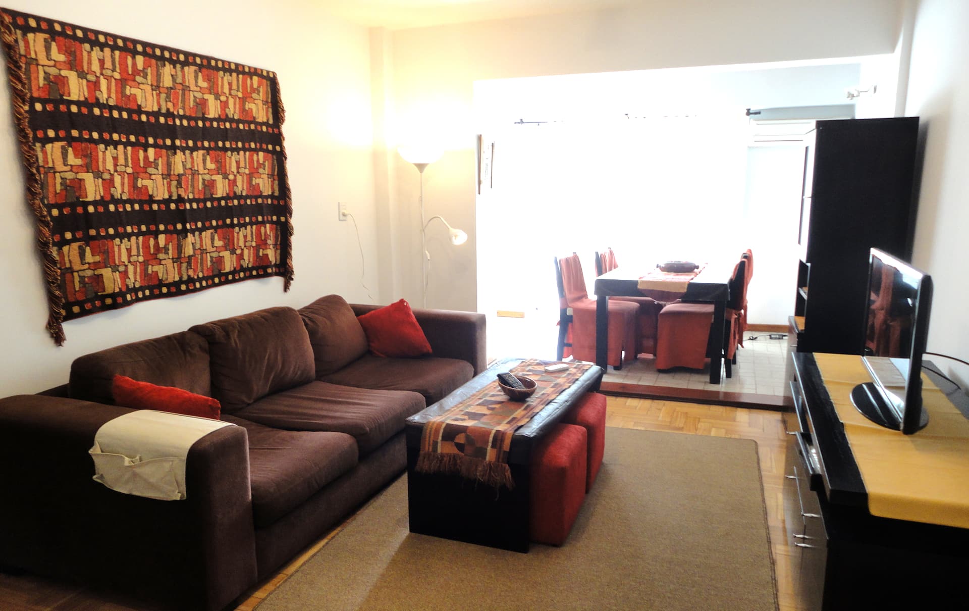 Apartamento de dois quartos com terraço privativo em Almagro