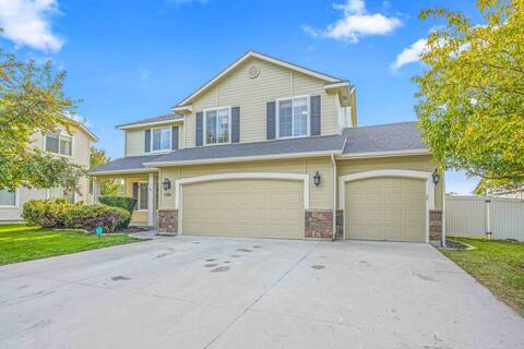 Boise Suburbs + HOTTUB+ Game Room!