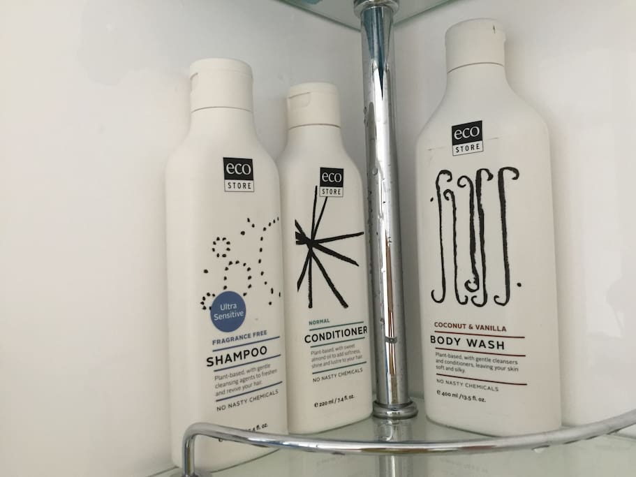 Eco friendly shampoos and soaps are available for use in the bathroom.