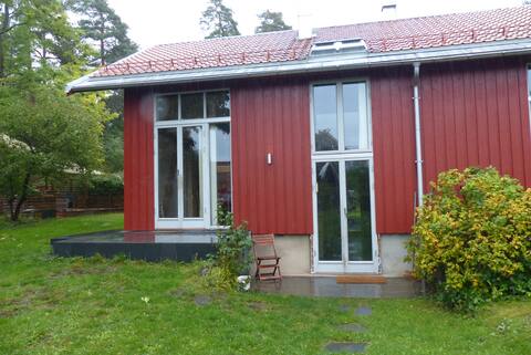 Καλλιτέχνες σπίτι, κεντρική αυλή Brønnøya