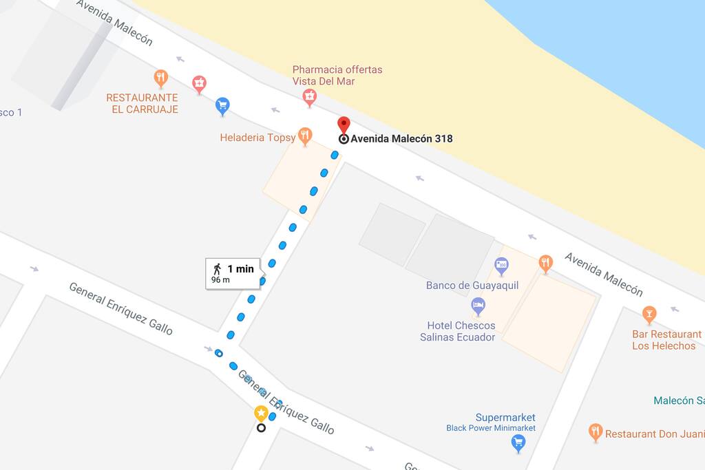 1 minute walk / 96 m to beach