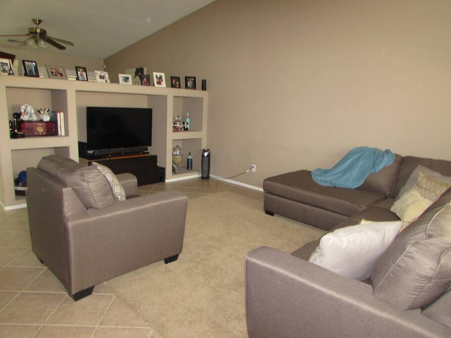 Living room with WiFi and Apple TV