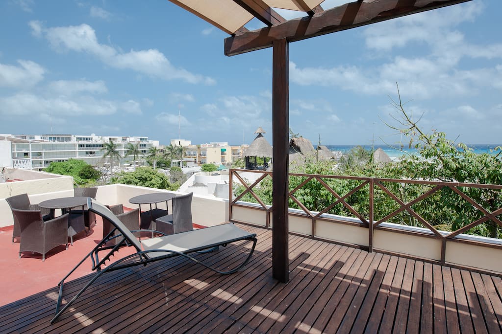 Roof top with amazing ocean view.