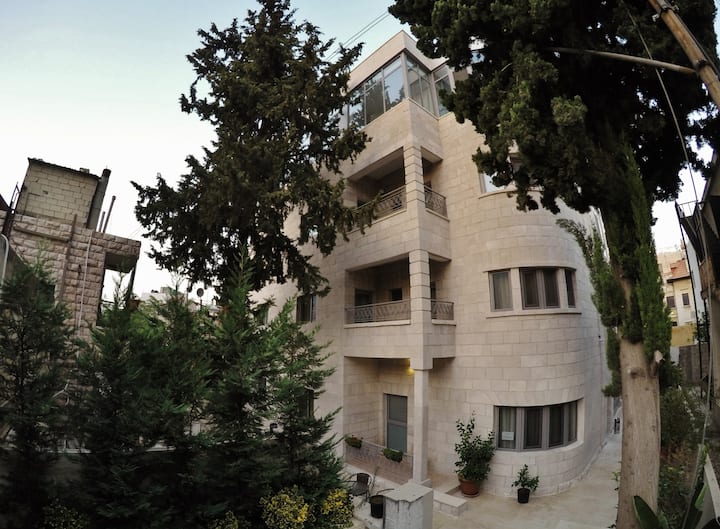 Top 14 Airbnb Vacation Rentals In Amman, Jordan - Updated | Trip101