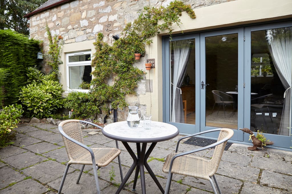 Enclosed private patio, great sun trap.