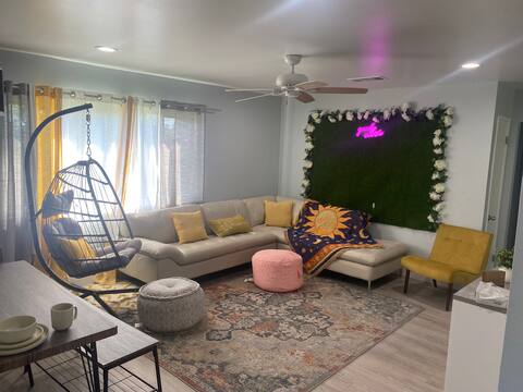 Cozy modern home with huge yard!Perfect getaway!