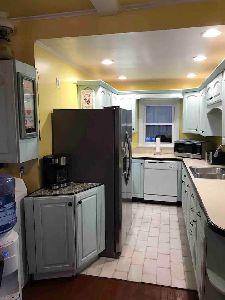 Top 10 Airbnb Vacation Rentals In Bemus Point, New York Updated 2024