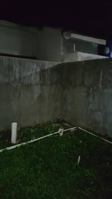 Halaman belakang untuk barbeque,bisa..