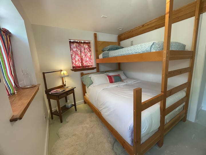 غرفة النوم 2