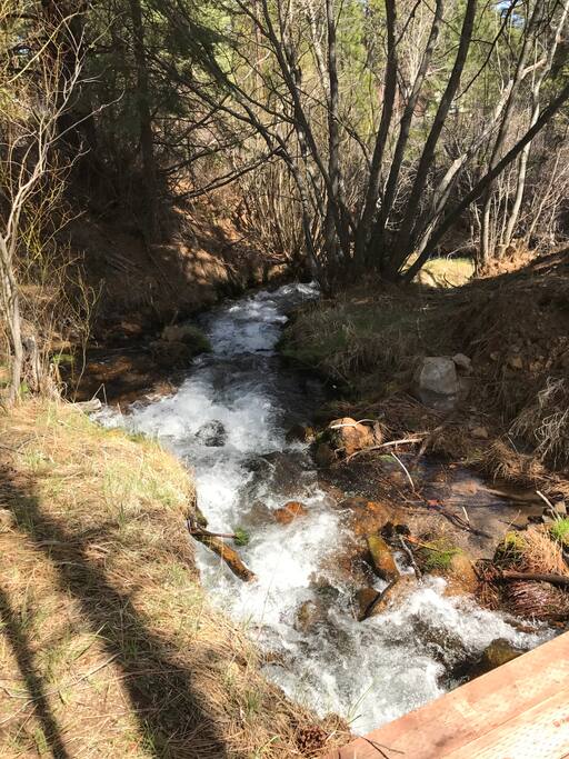 Hat Creek is within walking distance.