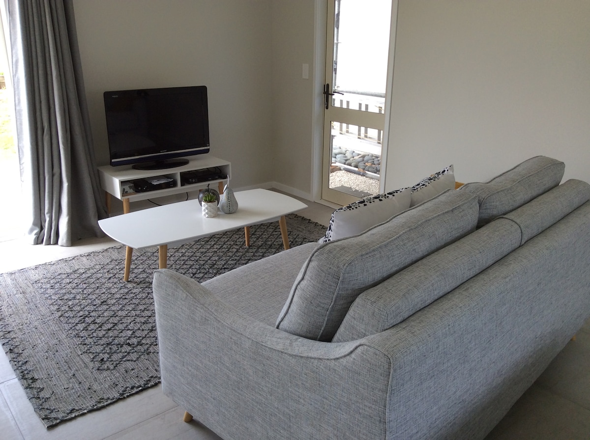 Successful Airbnb property: Houhora Harbour Studio in Te Hiku