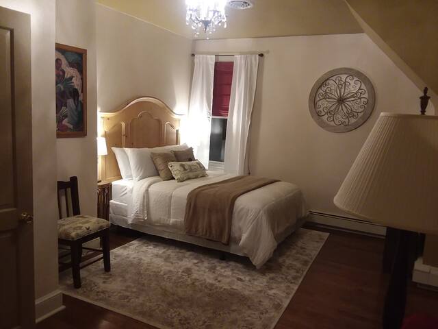 Ambrosia Inn • Oasis
