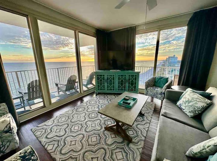 Მზის ჩასვლა საცხოვრებელი სივრციდან 