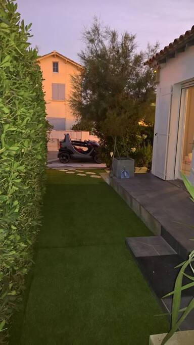 Jardin Est