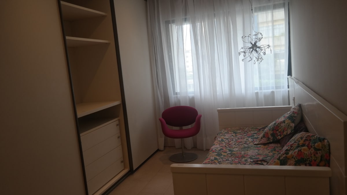 الجناح الثالث