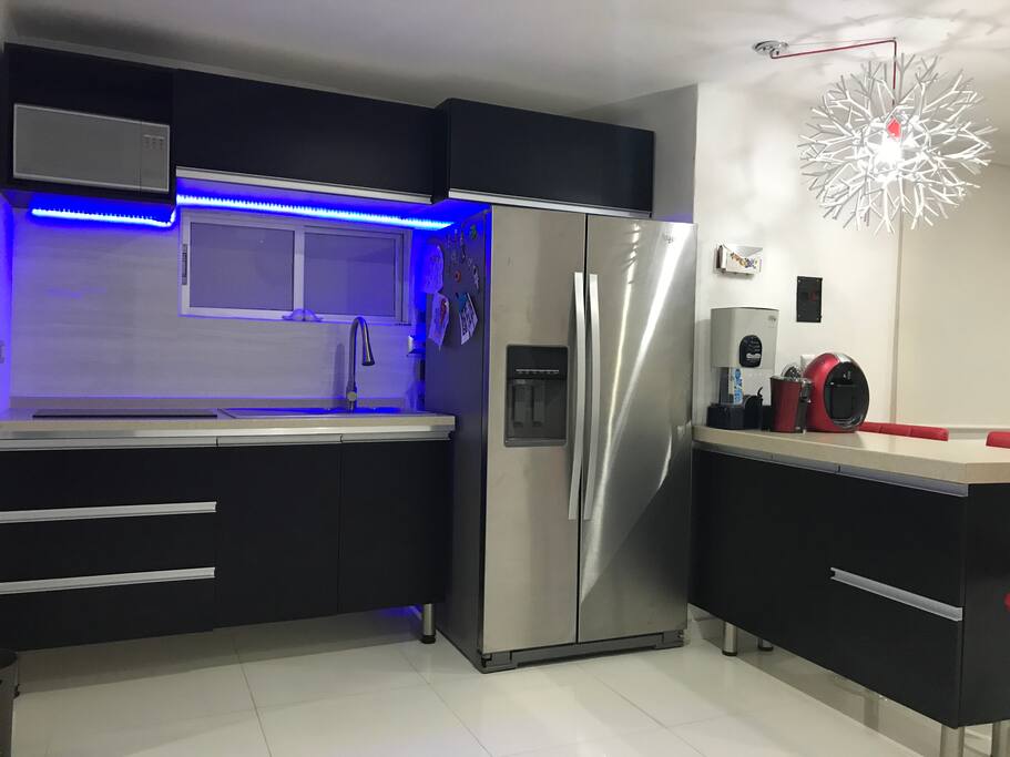 Cocina y barra