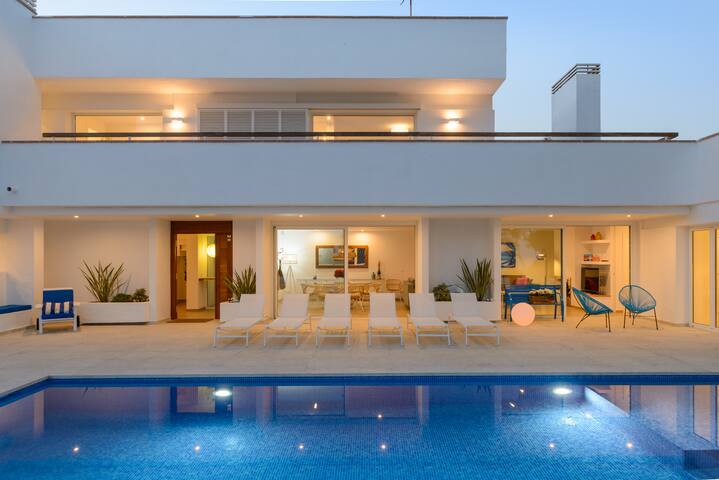 Juca Blanca – Costa Brava, sea views, and forest gallery image 4