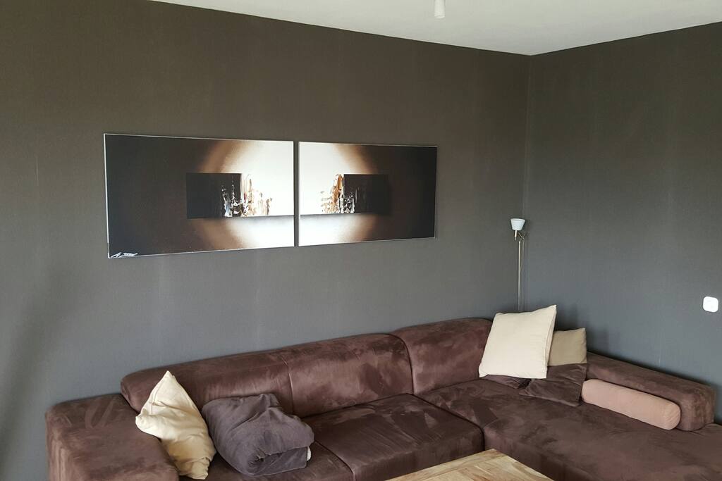 Wohnzimmer / Living Room