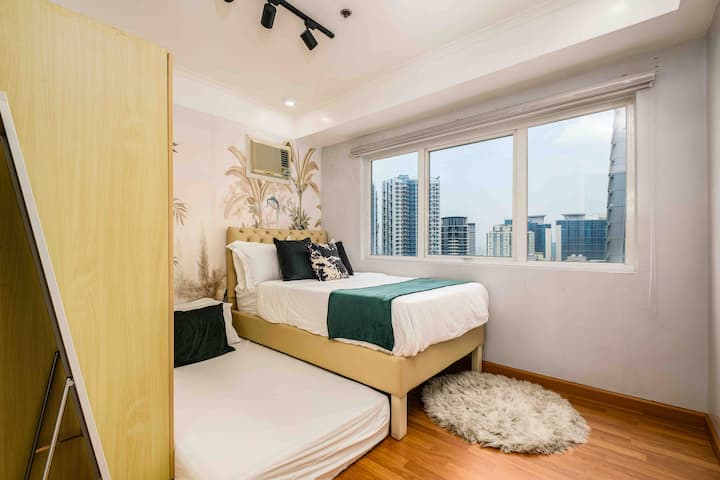 เราจัดเตรียมเตียงลมเสริมสำหรับการจองของผู้เข้าพักตั้งแต่ 5 คนขึ้นไป 