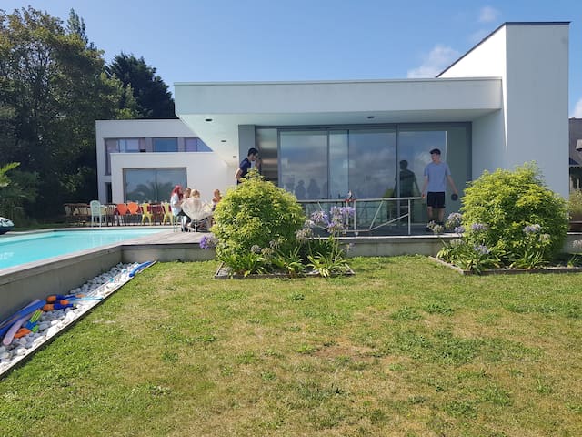 Airbnb Carteret Holiday Rentals Places To Stay Normandie