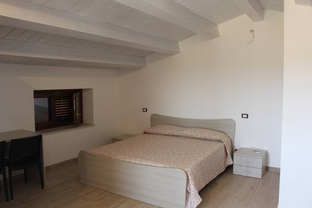 letto matrimoniale