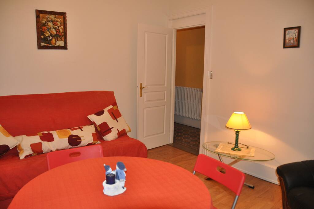 Salle de séjour Appartement n°2 avec canapé-lit