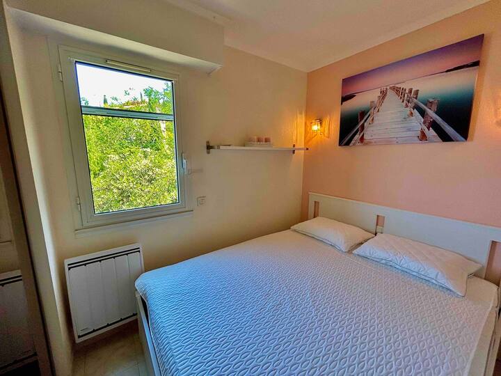 غرفة النوم