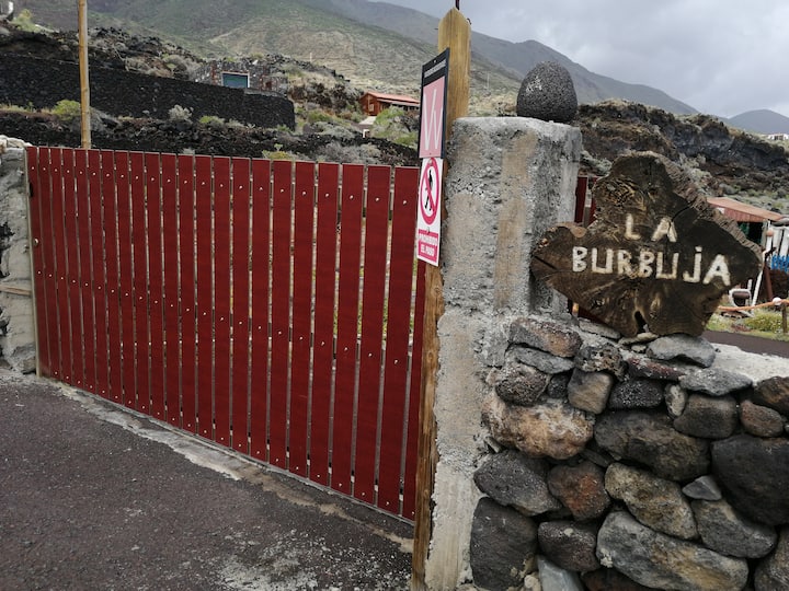 La Burbuja 3
Es Un Loft Para Dos Personas. - El Hierro