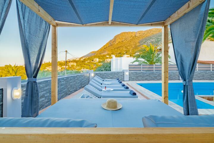 Villa Omega gallery image 2