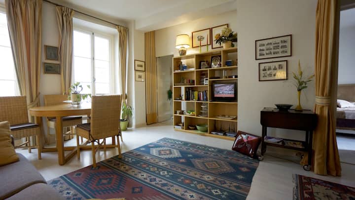 Bright apartment in the heart of Marais, Paris