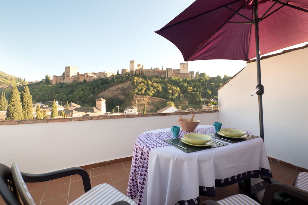 Amazing views to Alhambra