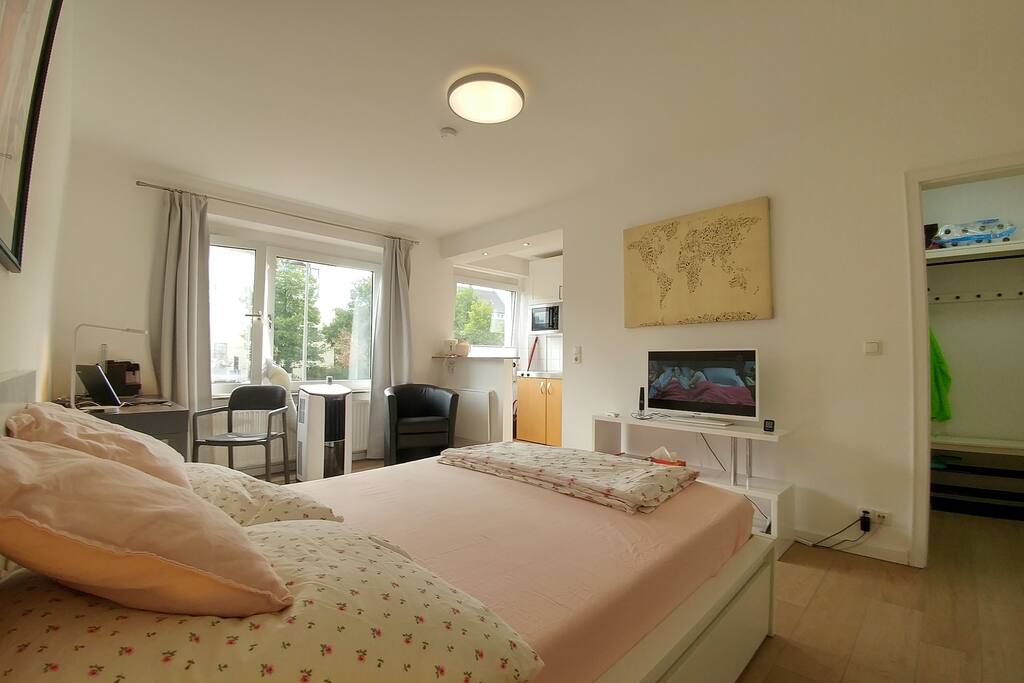 Dimmable light with choice of white :-)