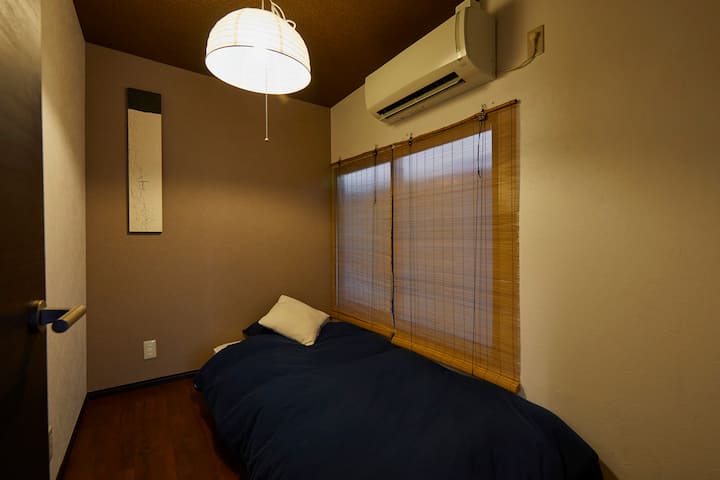 1号卧室（ 1楼） < 2019年12月>