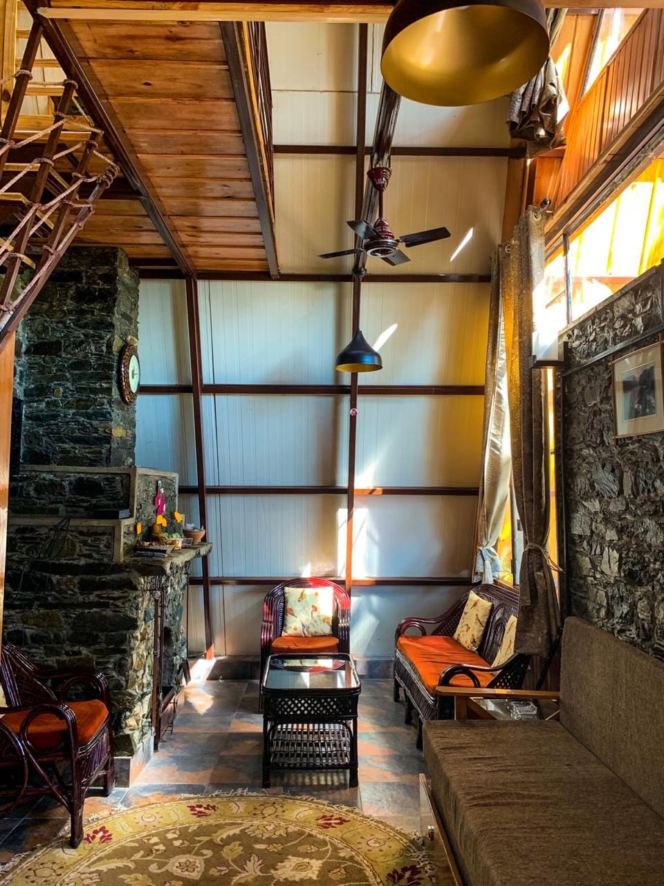 Sit here working, watching TV or just conversing by the fire. You can also turn the sofa into a double bed. 