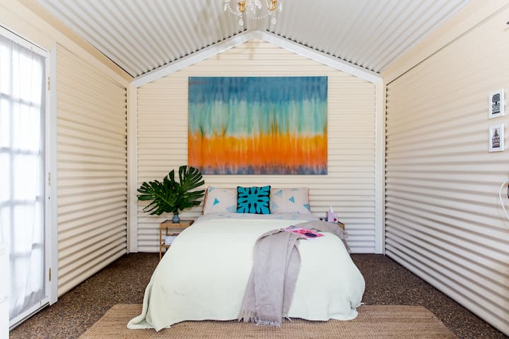 Kookaburra Cottage: Bush Cabin