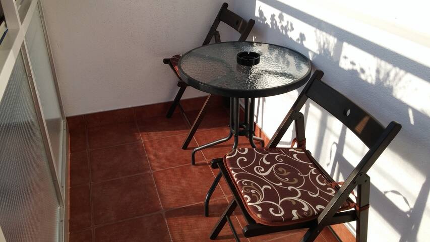 New Apartment near to the center + private parking
