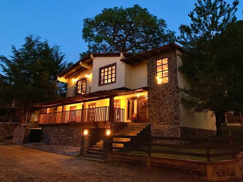 10% off Luxury cabin.