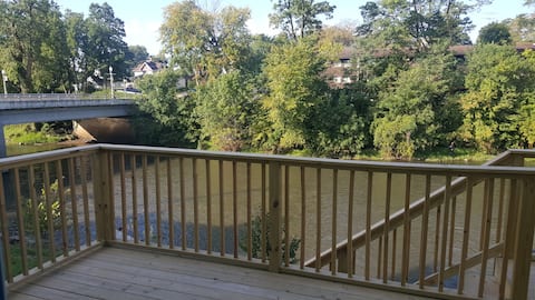 Sugar River Hideaway