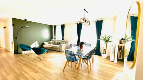 Beautiful apartment close to Paris