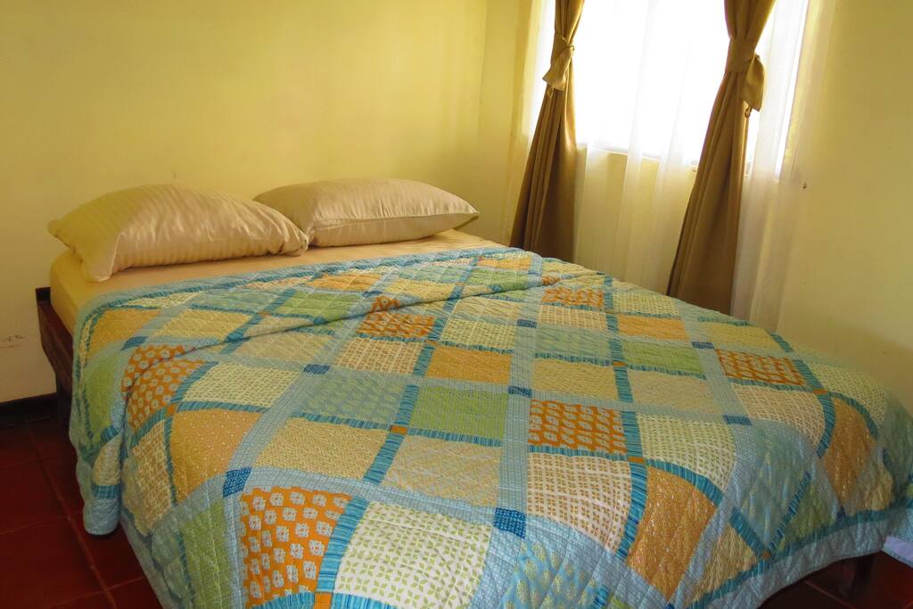 Cama Matrimonial Queen