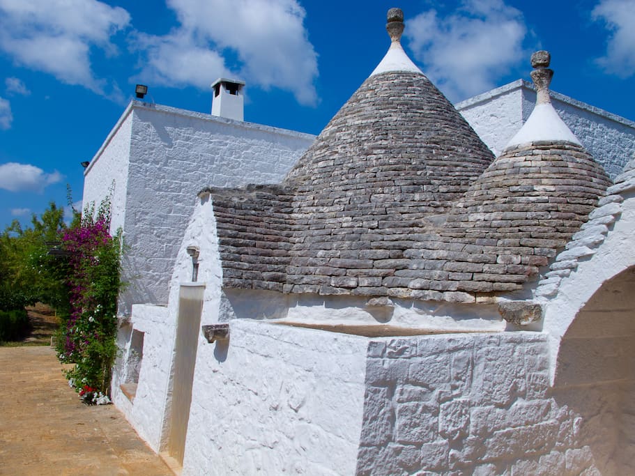 Masseria con Trulli case in affitto a Conversano, Bari, Italia