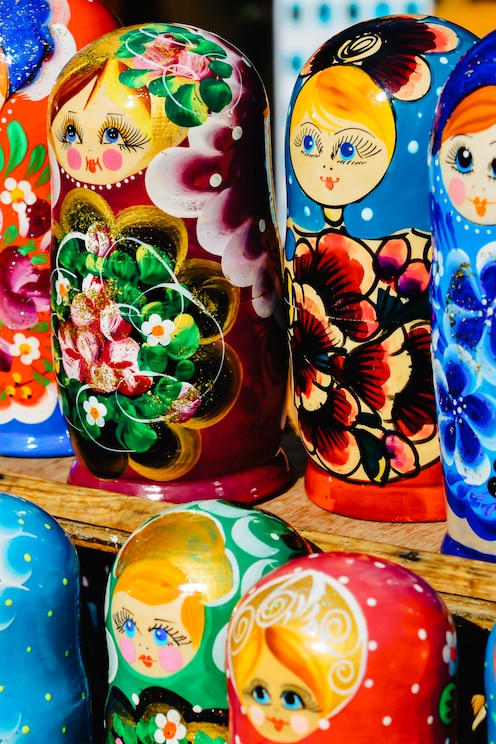 Show full-screen, host-provided image