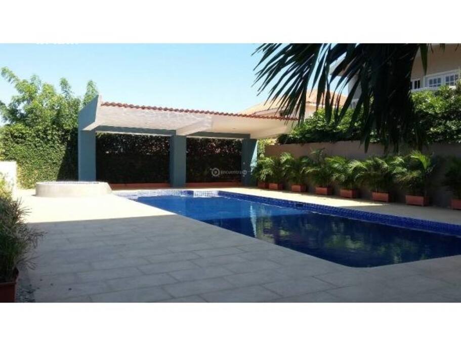 Piscina
