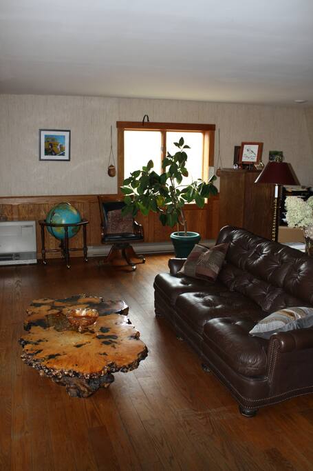 This is the sitting room. Microwave and refrigerator, not shown.